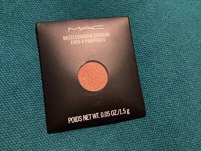 New Sealed MAC Dazzleshadow Extreme Powder Eye Shadow - Couture Copper - 1.5g - Image 1 of 4