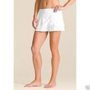 Pantalón corto ATHLETA Cuteness, nuevo con etiquetas, talla mediana, blanco - Imagen 1 de 4