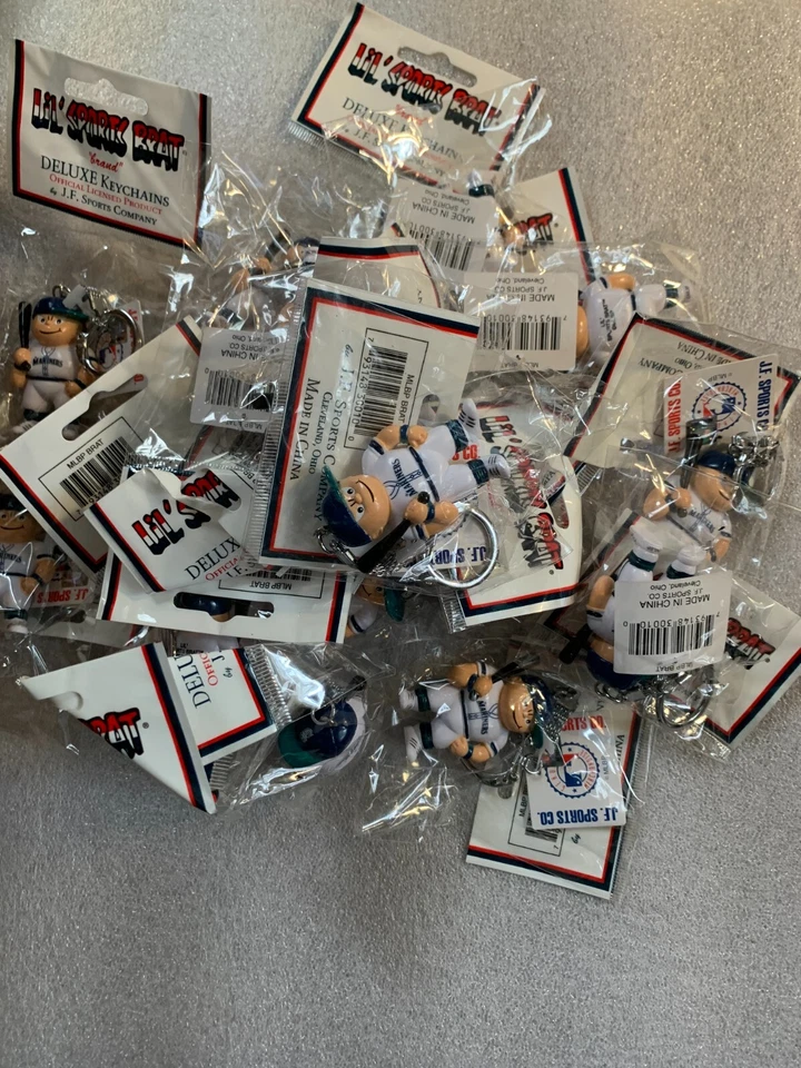 J.F. Sports - Lot of 50 Seattle Mariners Batter Key Chains. - Image 1 of 2