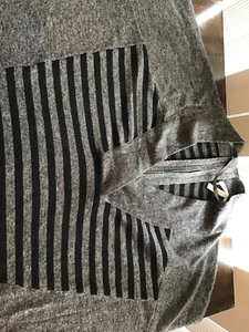 NWOT $158 BCBG Sweaters Stripped Black Gray Max Azria V-neck - Picture 1 of 5