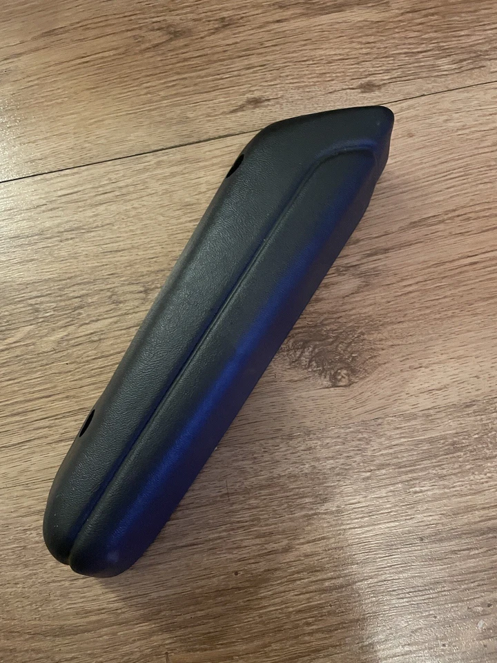 Ford Capri 2.8 Injection Shark Grey Passenger Side Rear Armrest - Image 1 of 1
