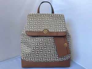 Tommy Hilfiger Logo Brown Beige  women's bag Backpack with Wallet 69j7078 $128 - Picture 1 of 9