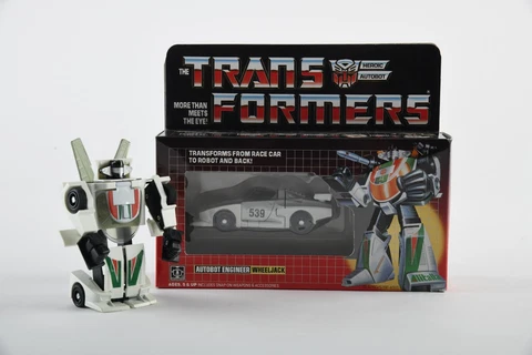TRANSFORMERS G1 Reissue Wheeljack MISB Free SpeedPAK shipping Cover