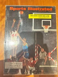 FREE SHIP! Sports Illustrated ~ January 29, 1968 - BIG EEEE OVER BIG LEW - Picture 1 of 3