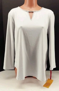 Ruby Rd Instaglam Top. Platinum,  Rhinestone Embellished Split Neck Top. PL - Picture 1 of 13