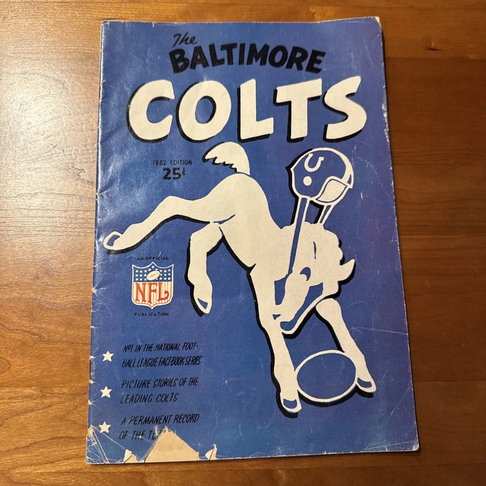 ¡VINTAGE! Cómic de los Baltimore Colts 1962 ¡La NFL incluye a Johnny Unitas! Foto 1 de 4