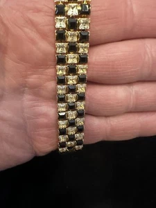Bracciale Vintage Monet Strass Metallo Tono Oro Trasparente e Nero - Foto 1 di 7