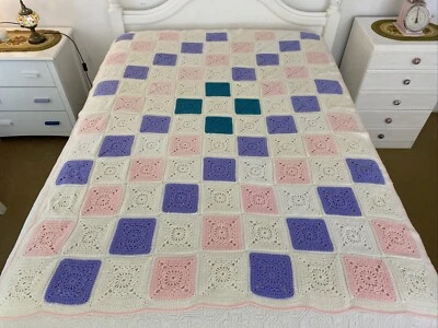 Handmade Colourful Pastel Granny Squares Large Crochet Blanket 200 cm x 145 cm - Image 1 of 4