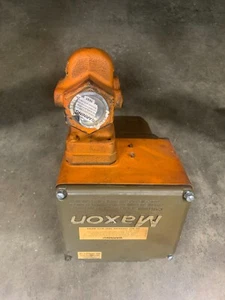 MAXON 1.25" SHUT OFF VALVE, USED, GOOD - Picture 1 of 5