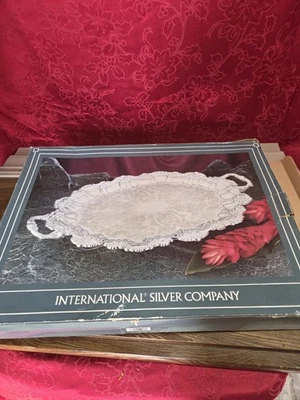 Bandeja para servir ovalada vintage victoriana plateada borde festoneado 🔥NUEVA🔥 Foto 1 de 4