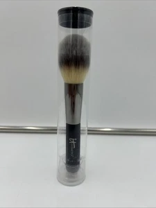IT Cosmetics Heavely Luxe Wand Ball Powder Brush #8 Sealed - Picture 1 of 8
