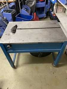Umreifungsmaschine Verpackungsmaschine Bandumreifungsgerät halbautomatisch - Bild 1 von 6