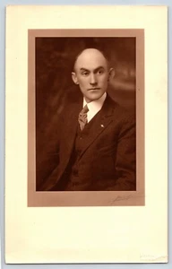 "Brooks" Signed Photograph Of Balding Man Famous Look-A-Like On Card Embossed - Picture 1 of 4