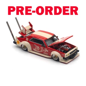 (Pre-order) POPRACE 1/64 SKYLINE C210 KAIDO RACER (BOSOZOKU STYLE) COCA COLA JP - Picture 1 of 4