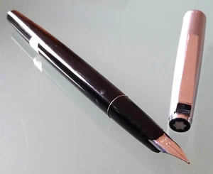 MONTBLANC JUNIOR, schöner KOLBENFÜLLER, UNBENUTZT, TOP-Zustand, schreibt perfekt - Bild 1 von 11