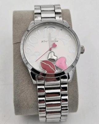 BETSEY JOHNSON Watch Lips Silver Hearts Stainless Steel Second Hand NEW BATT - Image 1 of 4