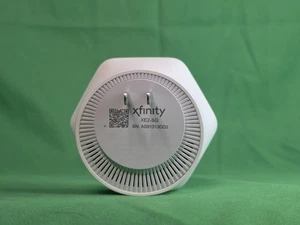Xfinity Comcast xFi Pod 2nd Gen Model XE2-SG WiFi Network Extender - Picture 1 of 5