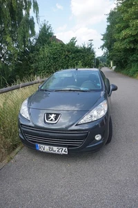 Peugeot 207 cc 2te Hand. 100Tsd, nicht Fahrbereit - Bild 1 von 12