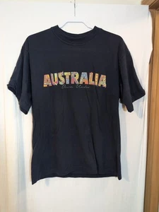 Vintage Australian T Shirt Erwachsene Small Schwarz Down Under Kurzarm  - Bild 1 von 4