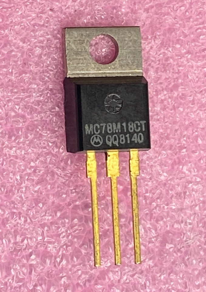 Motorola MC78M18CT 18V linear fixed regulator  TO-220 gold color leads - Image 1 of 1