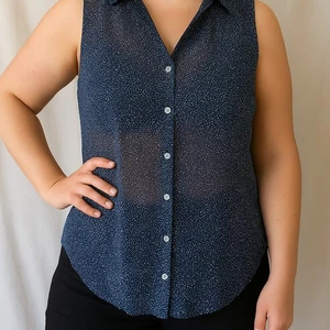 Top H&M Mujer Talla 14 Transparente Y2K Azul Blanco Botón Frontal Dobladillo Curvo Sin Mangas - Imagen 1 de 16