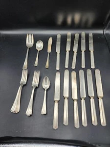 Vintage Simon L & George H Rogers Silver Plated Warranted 12 Flatware 30pc Set - Picture 1 of 8