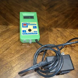 Milwaukee Instruments MC122 PH Controller w/ PH Smart monitoring system - Picture 1 of 5