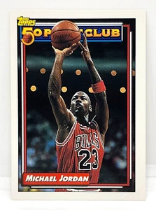 MICHAEL JORDAN ~ 1993-94 TOPPS #205 50 POINT CLUB ~ CHICAGO BULLS - Picture 1 of 2