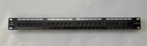 Cable Matters, RJ45 110 Type 24 Port Cat6 1U Patch Panel, 18001 - Afbeelding 1 van 9