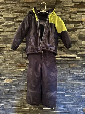 Snozu Boys 2 Piece Snow Suit Jacket and Pants Bibs Navy Blue Chartreuse Size 5 - Image 1 of 4