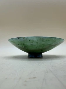 Antique Chinese Small Veined Spinach Jade Footed Bowl Hand Carved 11 cm Diameter - Picture 1 of 12