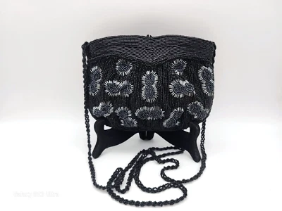 VINTAGE BLACK BEADED CLAM SHELL DETAILED HANDMADE CROSS BODY BAG/PURSE MINT COND - Image 1 of 4