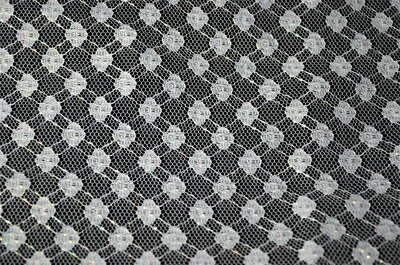 Remanente de tela blanca malla transparente oro brillo material floral 48 x 62 artesanía Foto 1 de 4