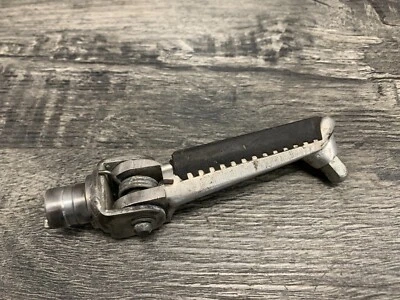 Suzuki 03-08 SV650 SV650S 03-07 SV1000 SV1000S OEM Front Right Footrest Footpeg - Image 1 of 4