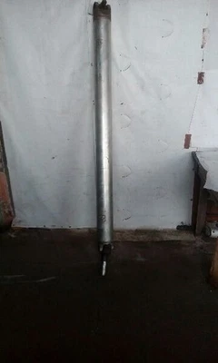 GMC Sierra 2500 17-19 camioneta eje de transmisión trasero 4x4 doble cabina caja de 6' 6" Foto 1 de 4