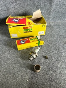 CANDELA di accensione BOSC M10AC M 10 A C 0 241 319 513 AUTO UNION 1000 DKW F11 - Picture 1 of 9