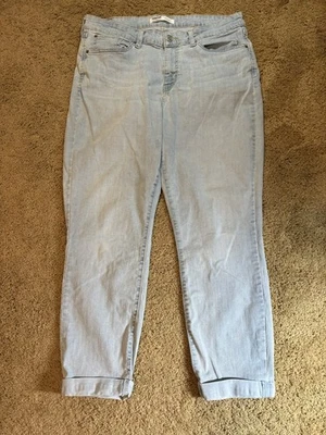 Signature by Levis Strauss Jeans Women 16 Boyfriend Cuffed Relaxed Fit Mid Rise - Image 1 of 4