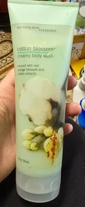 Bath & Body Works Pleasures Cotton Blossom Creamy Body Wash Disc. NOS 8 fl oz - Picture 1 of 2