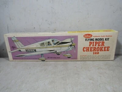 Vintage Original 1970 Guillow's Piper Cherokee 140 Flying Model Airplane Kit NIB - Image 1 of 4