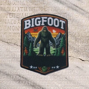 Bigfoot Patch Iron-on Applique Sci-Fi Myth Legend Sasquatch Yeti Cryptid Badge - Picture 1 of 21