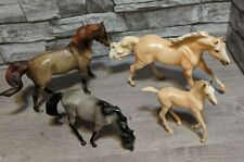 Breyer 4 Horse Lot, Mother Foal, Reeves Grazing, Brown Grey Black Cream