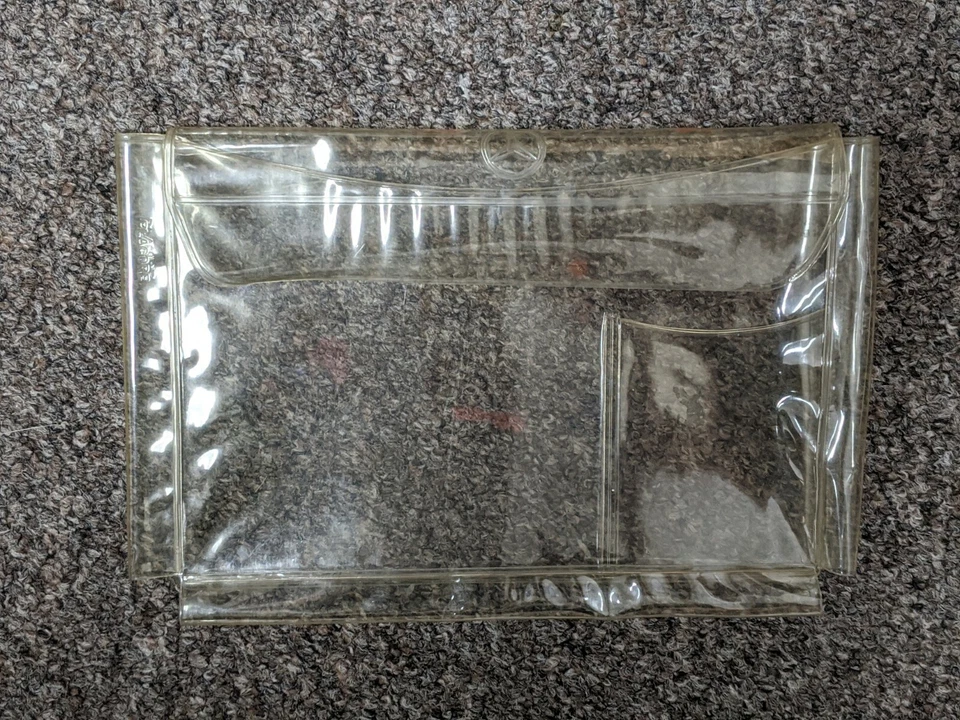 1986 1987 1988 1989 Mercedes Benz 560SL Roadster Convertible Owner Manual CASE - Image 1 of 1