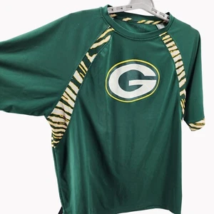 Green Bay Packers XL Tee With Zebra Stripes Show Your Cheesehead Pride In Style - Picture 1 of 5