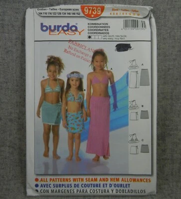 Top de bikini y falda envolvente Burda 9739 para niñas hasta la rodilla 2 longitudes talla 4-12 sin cortar Foto 1 de 3