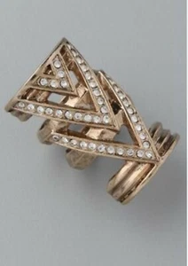House of Harlow 1960 Pave Chevron Anillo Pavimentado en Oro 14K Cristales de Swarovski - Imagen 1 de 1