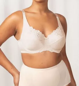 Embroidered Minimiser Wired Bra in Beige, Sizes 12-22 Cup D-G, Triumph Lingerie - Picture 1 of 5