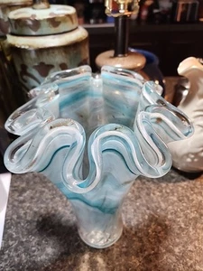 Vintage Murano Art Glass Blue Swirl & Copper Flecks Handkerchief Vase MCM Italy - Picture 1 of 5