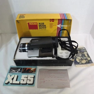 Cámara de película Kodak XL55 Super 8 de colección con caja y manual - enciende, necesita reparación - Imagen 1 de 14