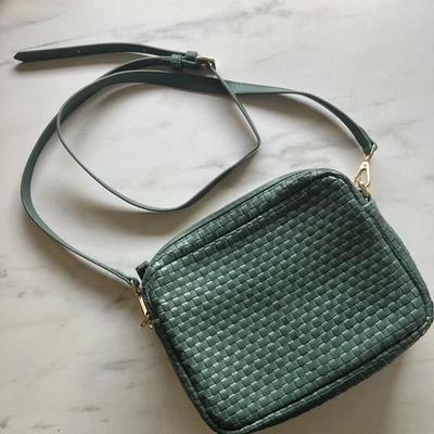 Айва итальянская кожа ручной работы через плечо оливковый зеленый  - Изображение 1 из 4