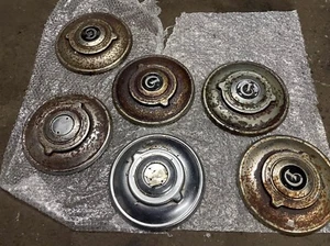 Daimler v8 250 saloon Hubcaps Original Job Lot 6 In Total - Picture 1 of 3